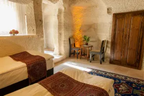 Garden Cave Hotel - Image 2