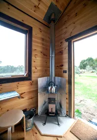 Dyl & Lil's Tiny House on Wheels - Image 3