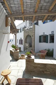 Sirines Hotel - Image 5