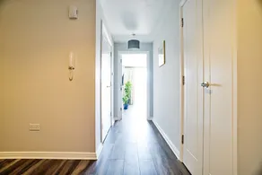 Spacious City Centre 3bed: Free Parking/elevator - Image 4