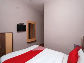 Hotel Janaki Residency - Image 2