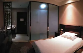 Skyscraper Hotel - Image 3