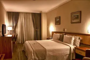 Mendes Panorama Hotel - Image 1