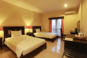 Hotel Intansari - Image 4