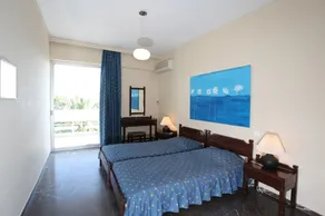Ballos Apartments - Image 4