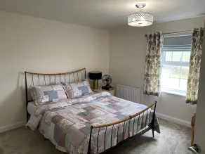Charming 4-bed House in Grantham - Image 2