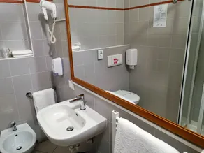 Anton&Art Hotel - Image 3