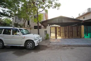 Hotel Eden Greens By OYO Rooms - Image 5