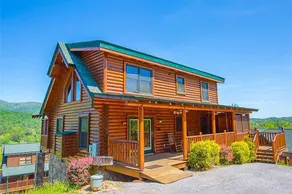 Misty Mountain Hideaway, 3 Bedrooms, Sleeps 10, Pool Access, WiFi - Image 5