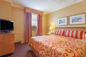 Howard Johnson by Wyndham Vancouver Downtown - Image 2