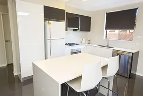 Astina Serviced Apartments - Parkside - Image 5