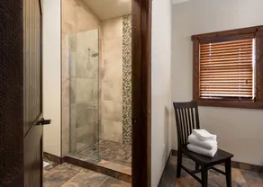 State Game Lodge - Image 3