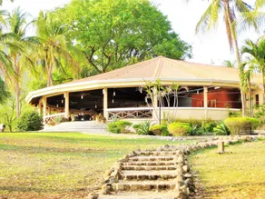 Sugar Beach - Image 5