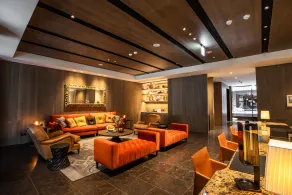 Mega Hotel - Image 5