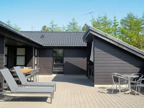 Exotic Holiday Home in Oksbøl With Sauna - Image 5