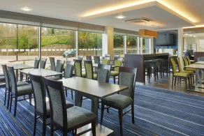 The Duxford Hotel Cambridge South M11 Jct10 - Image 4
