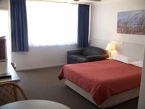 Beach Motel Woolgoolga - Image 5