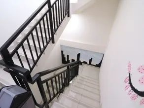 Kamar Keluarga Tanah Abang - Image 5
