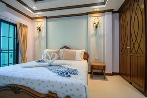 Tc Villa On Beach - Image 5
