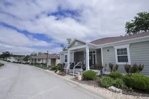 Branson Good Life Getaway - 2 Br Villa - Image 4
