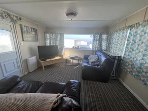 Affordable pet Friendly Caravan Trimingham - Image 2