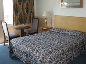 Hamlet Motel - Image 2