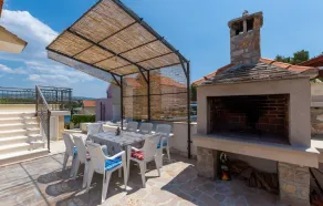 Apartment Dalis A1 kat Cove Osibova (Milna), Island Brac - Image 2