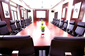 Fragrant Hills Holiday Business Hotel - Image 2