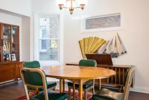 Chic Logan Pad - Modern Meets Retro - Image 4