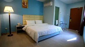 Princeton Hotel - Image 3