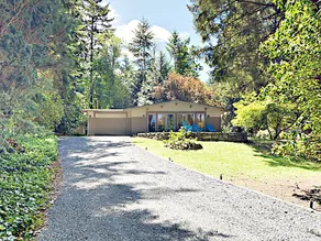 Updated 3br W/ Kayaks Provided 3 Bedroom Home - Image 5