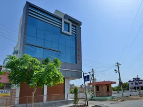 OYO 16992 Primrose Residency - Image 4