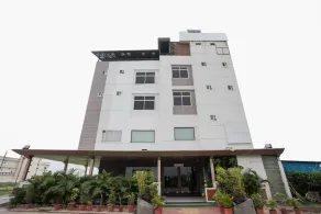 Capital O 1546 The Sensation Hotel - Image 5
