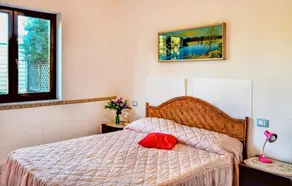Beautiful Apartment in Stalettì With 1 Bedrooms - Image 2