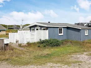 Cozy Holiday Home in Søndervig near Sea - Image 2
