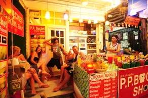Phi Phi Bucket Hostel - Image 2