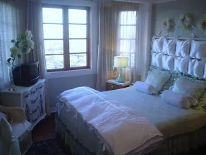 The Grand House - Image 5