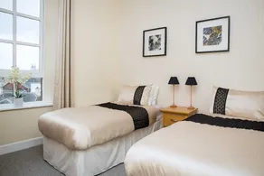 Prestwick Town Center Flat - Image 3