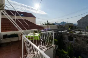 White Wave Guest House - Image 3