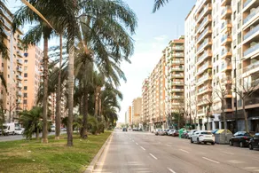 Apartup Francia Contemporary - Image 4