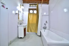 Inshallah Houseboats - Image 2