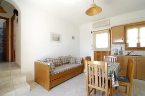 La Celestina Apartments - Image 3