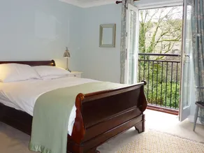 5 Summercourt - Image 2