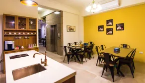 Canova Homestay - Image 2