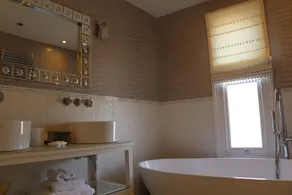 Upton House - Image 3