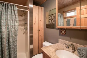 Log Hauler Haus - Image 4
