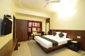 Hotel Radha Palace - Image 4