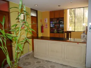 Hostal Las Palmeras - Image 2