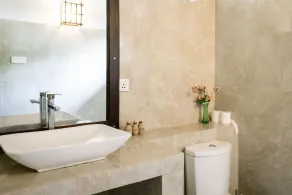 Blue Ocean Resort - Image 4