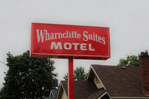 Wharncliffe Suites - Image 4